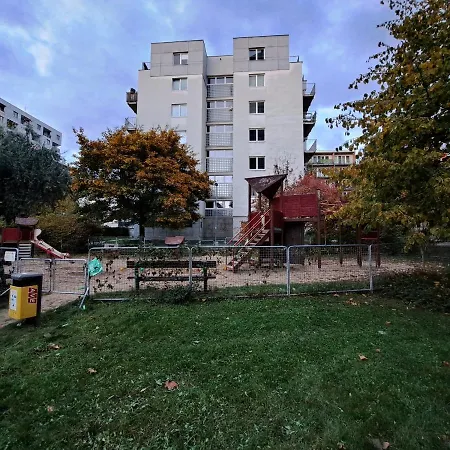 Golden Apartman *